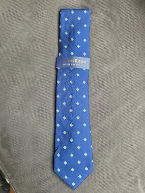 NWT Club Room Blue Diamond Pattern Tie